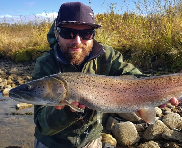 Streamer fishing for big Hucho-hucho (similar Taimen in Austria)