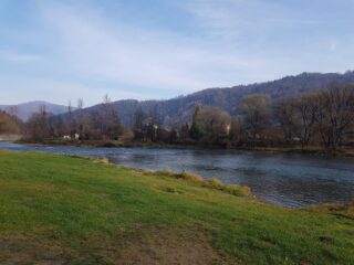 Spring time for trout streamer fishing,